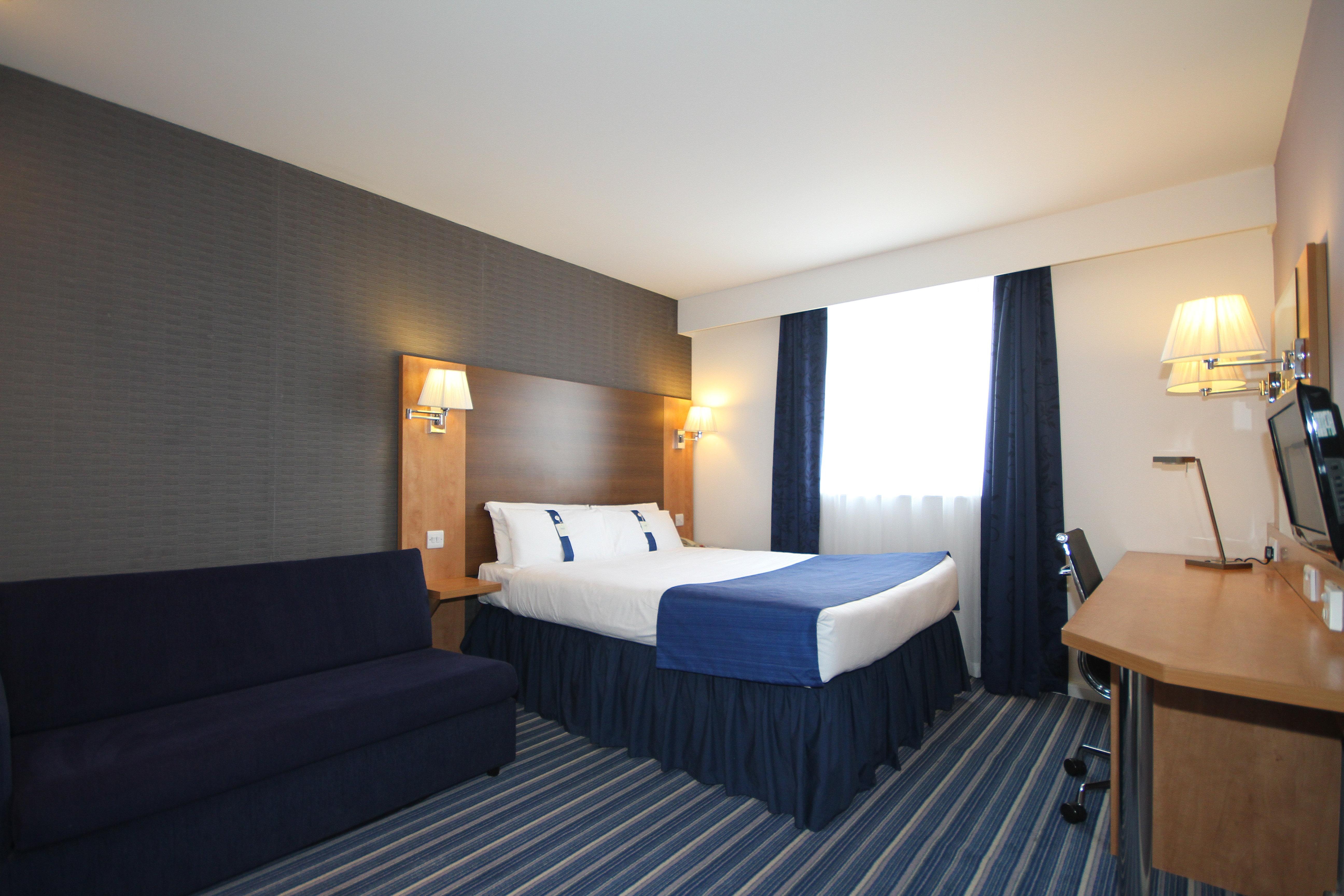Holiday Inn Express Nuneaton By Ihg Dış mekan fotoğraf