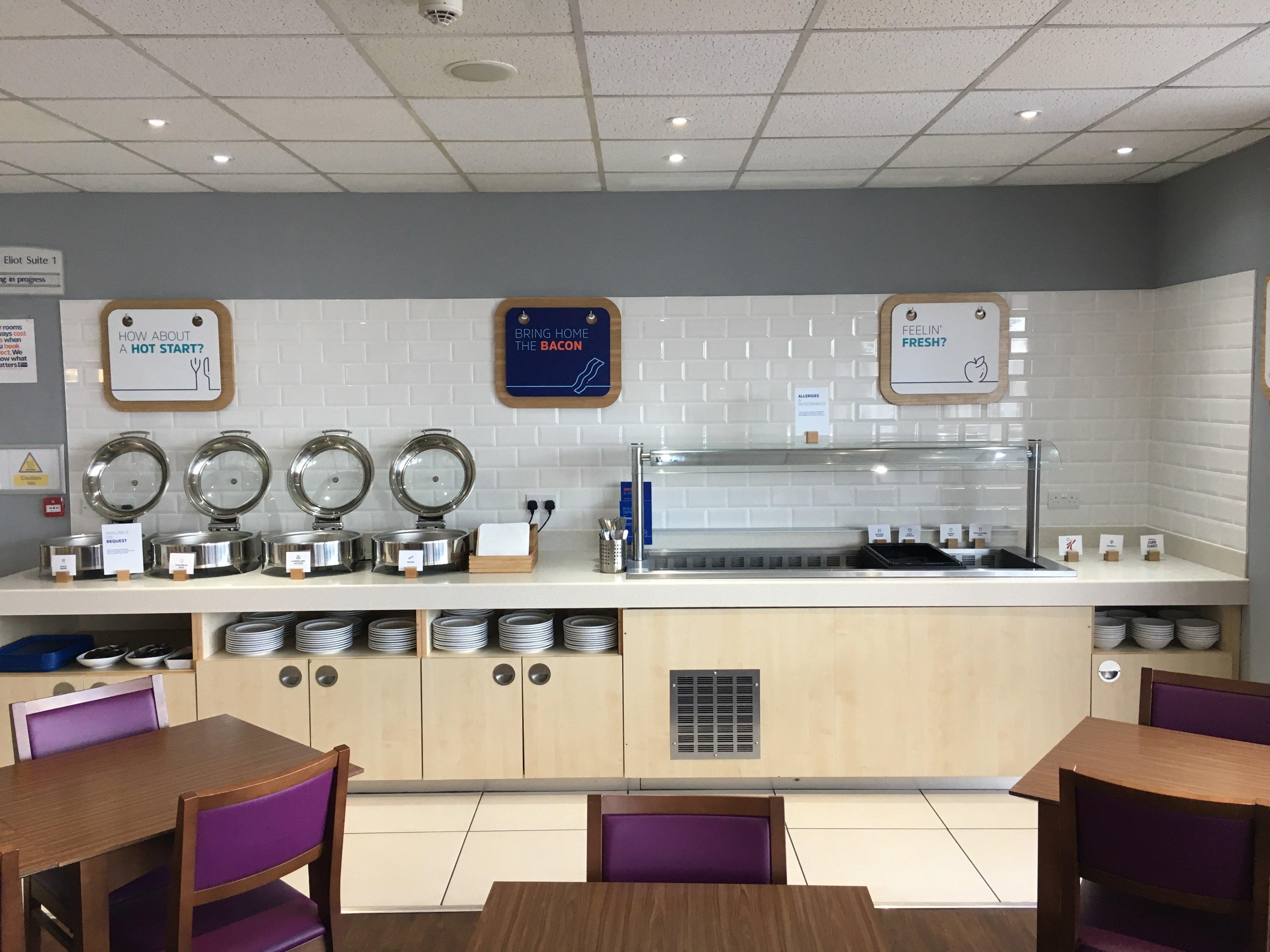 Holiday Inn Express Nuneaton By Ihg Dış mekan fotoğraf