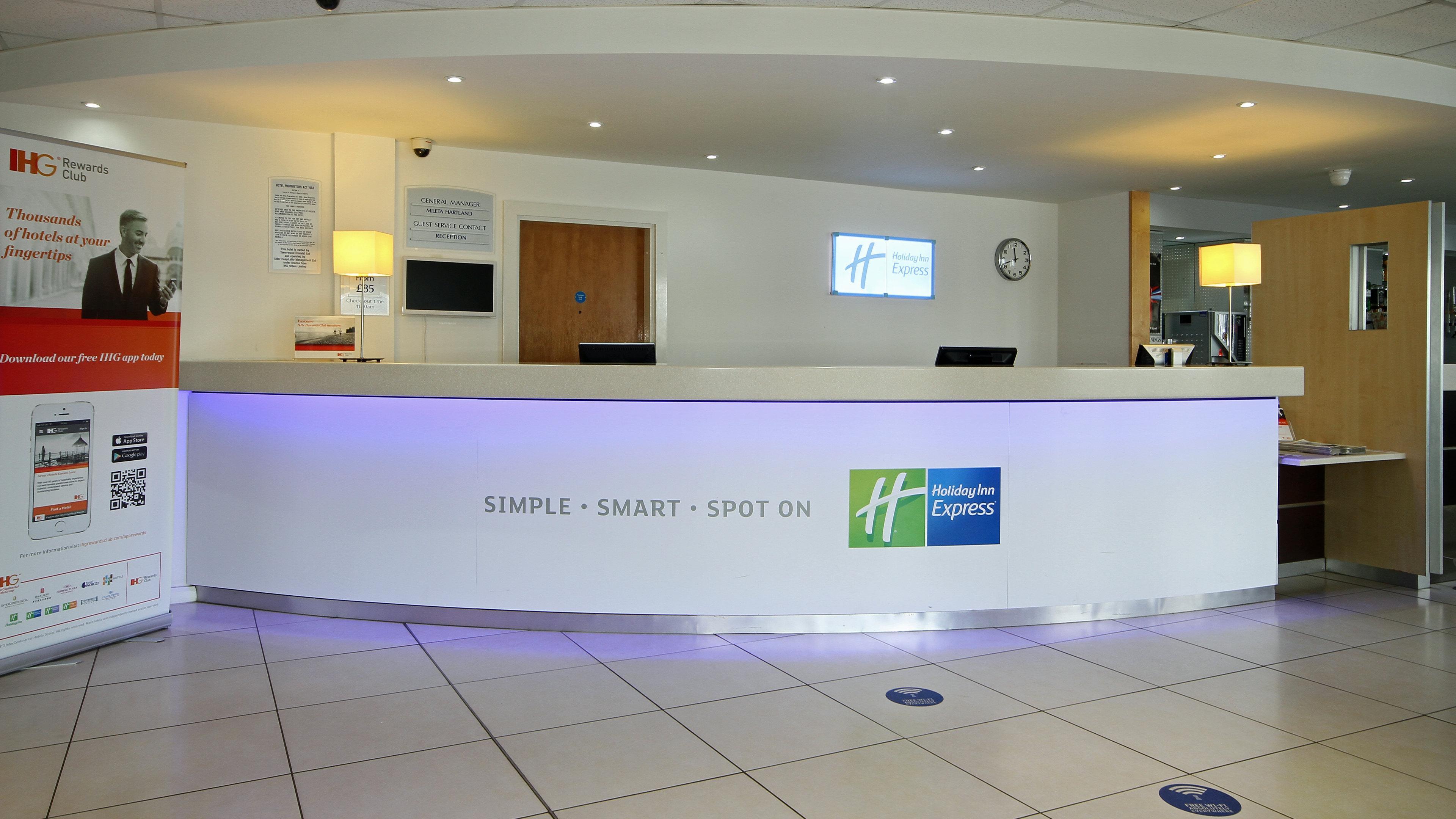 Holiday Inn Express Nuneaton By Ihg Dış mekan fotoğraf