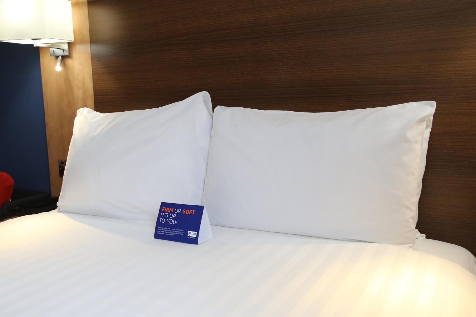 Holiday Inn Express Nuneaton By Ihg Dış mekan fotoğraf