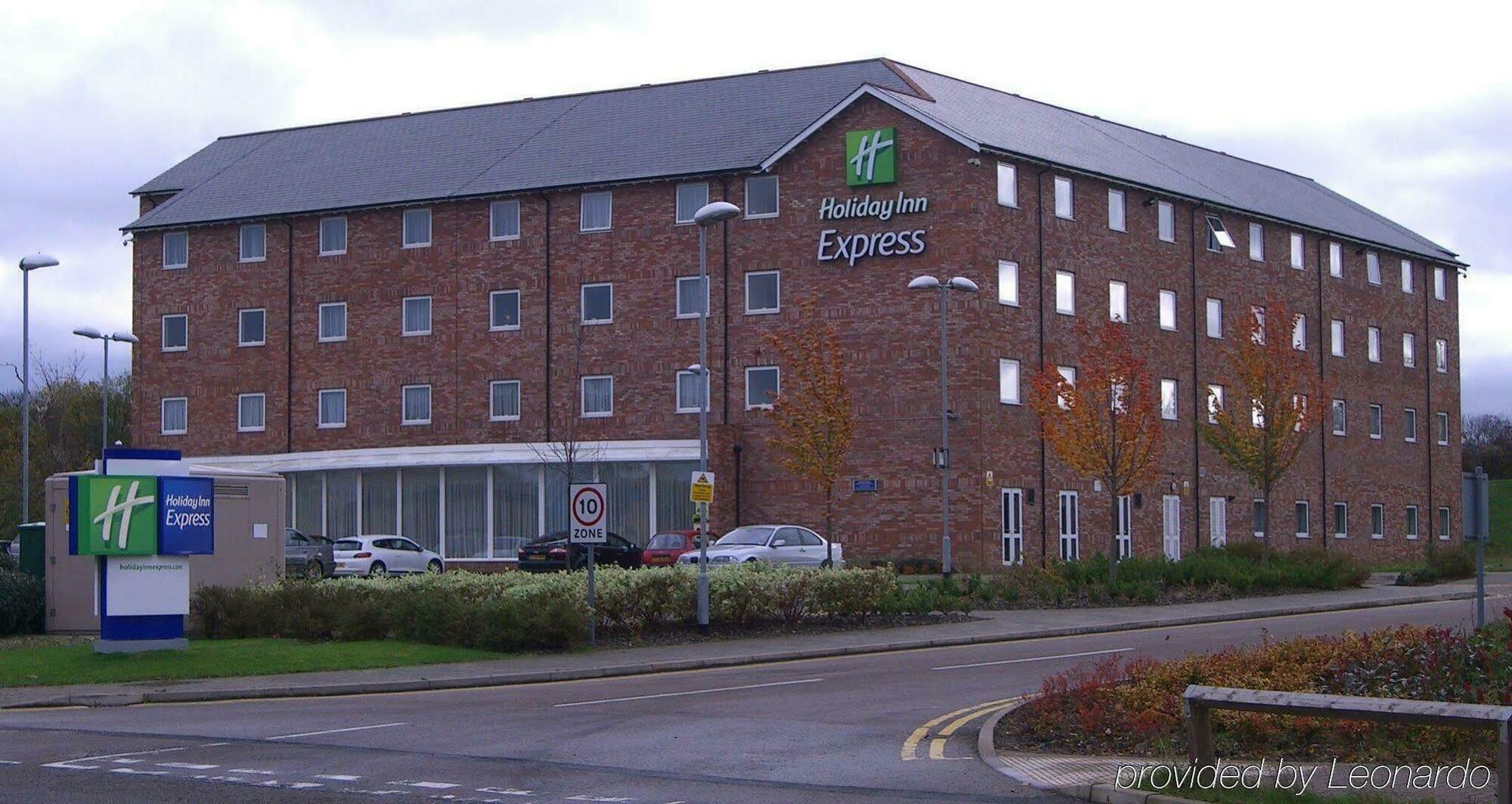 Holiday Inn Express Nuneaton By Ihg Dış mekan fotoğraf